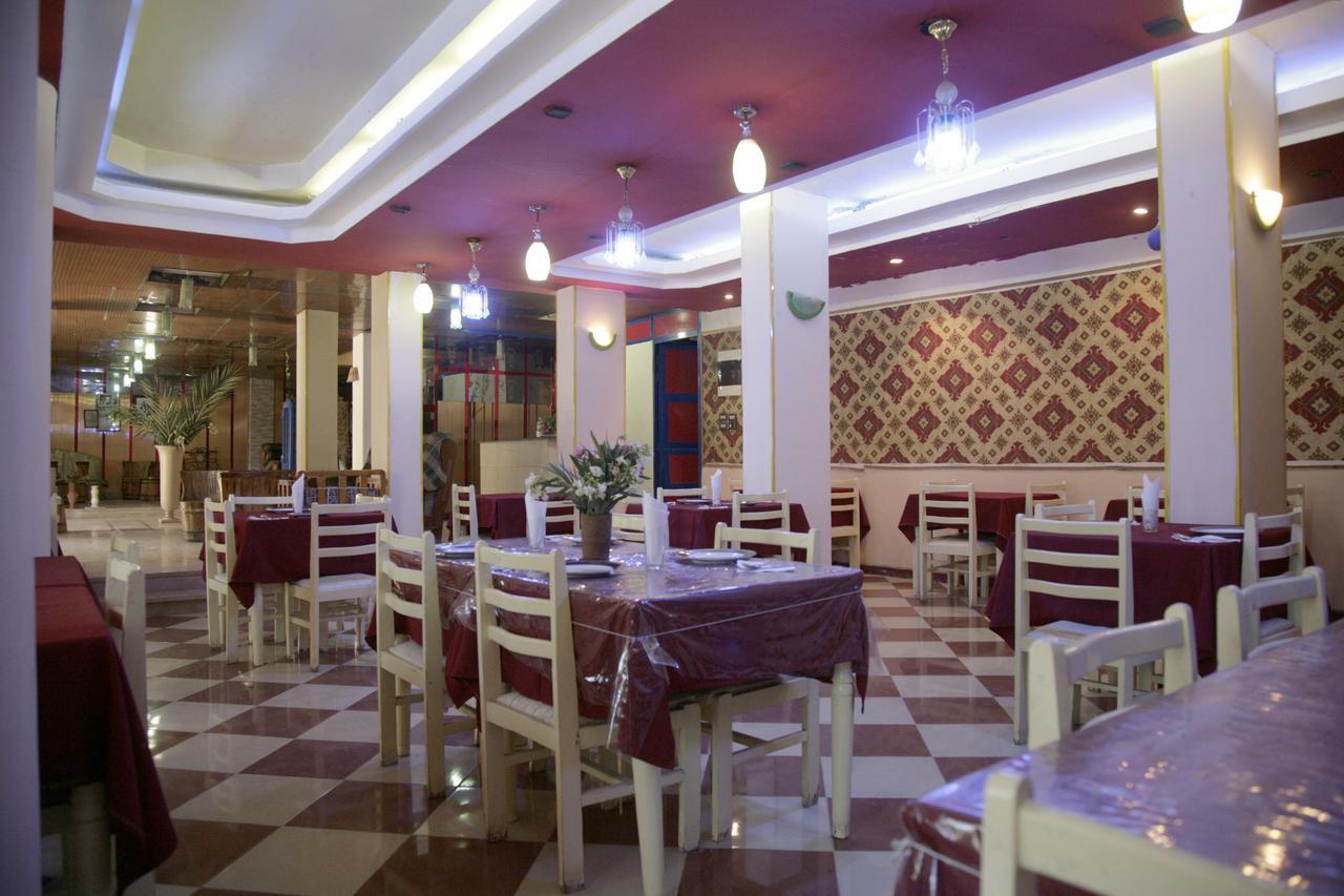 Pharaohs Hotel Luxor Luaran gambar