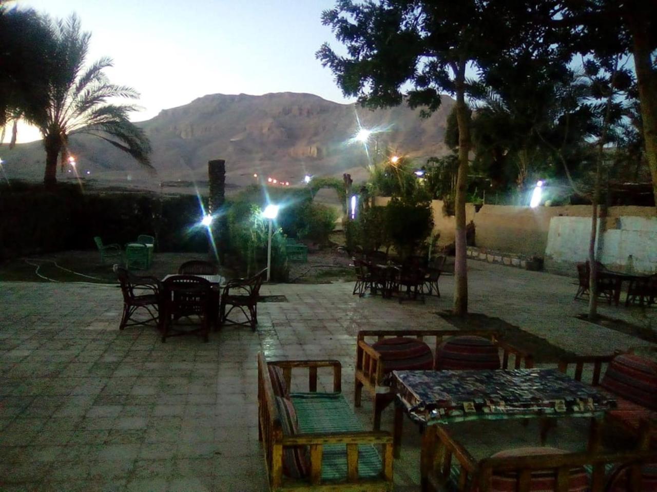 Pharaohs Hotel Luxor Luaran gambar